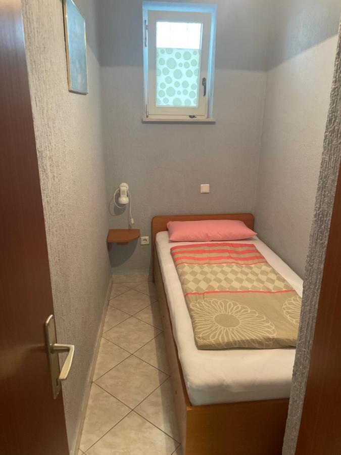 Apartmani Nina Crikvenica Eksteriør billede